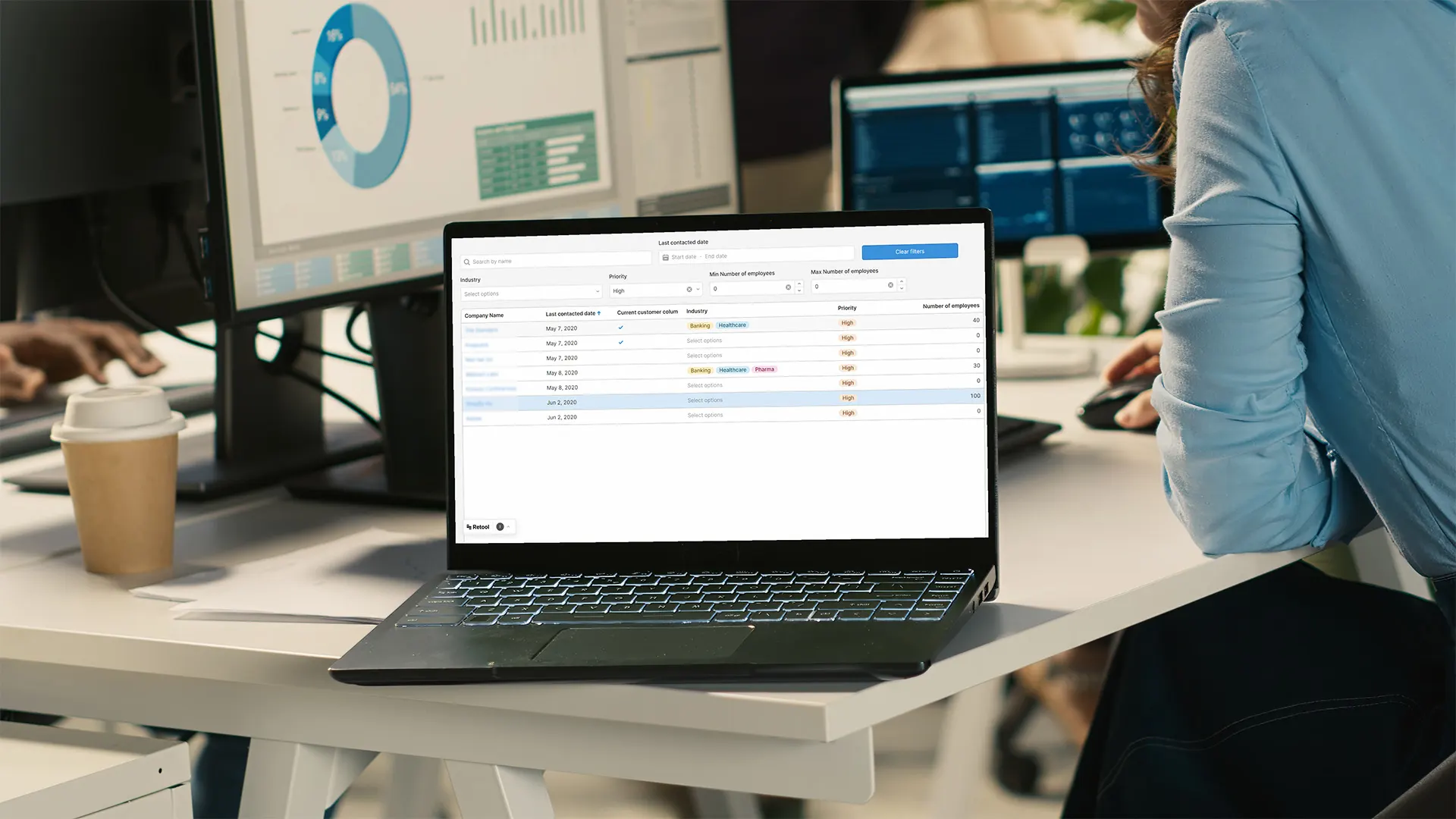 Connecting Sales Data Effortlessly with Retool, HubSpot, and QuickMail