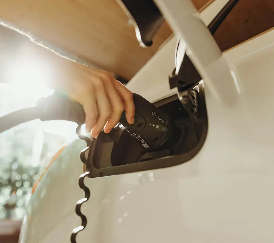 Application de gestion de la batterie et de l'énergie pour un constructeur de camping-cars